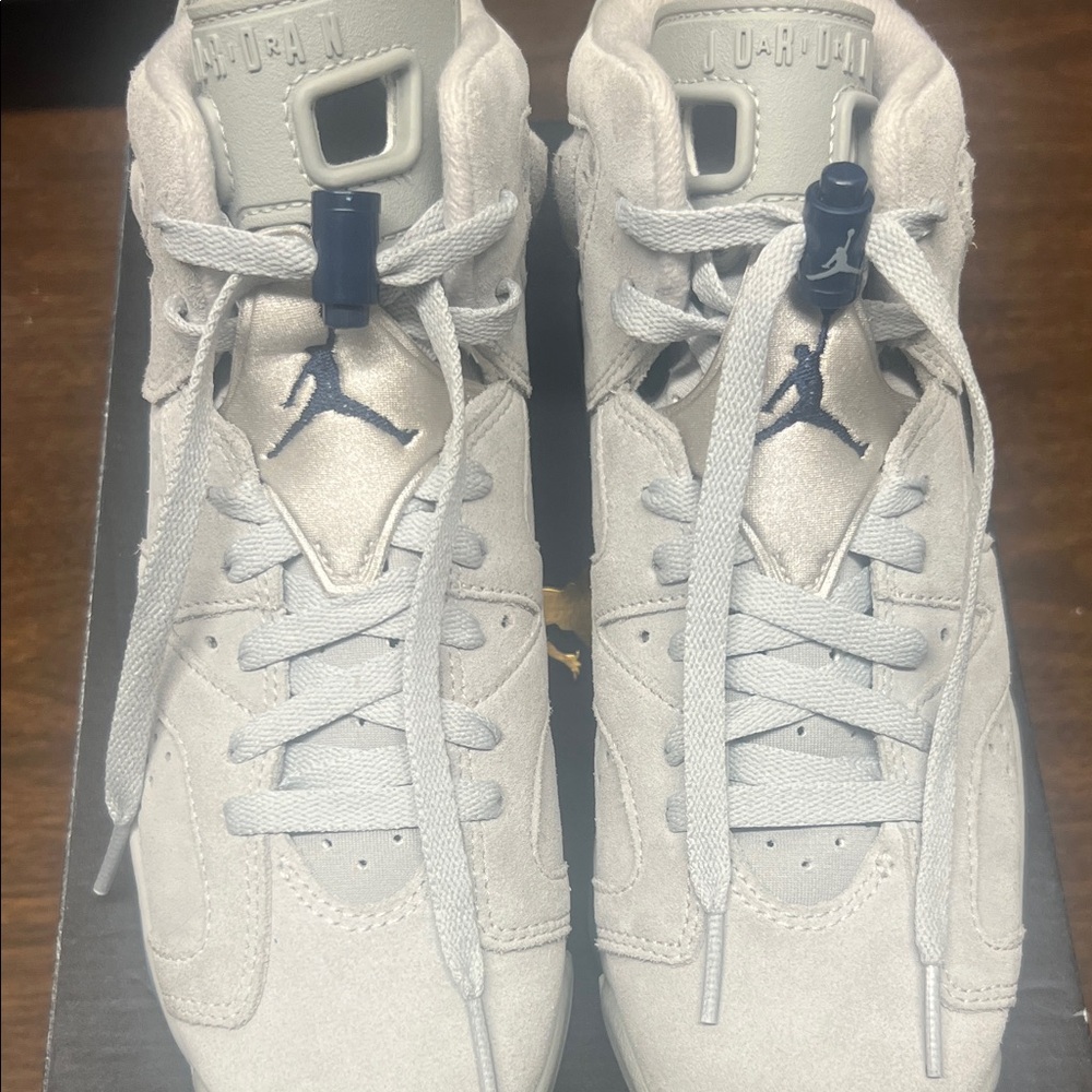Jordan Kids Sneakers in Gray and Blue
